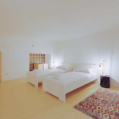 Sant'Agostino - Charming Retreat 210M From M2 Appartement Milaan Buitenkant foto