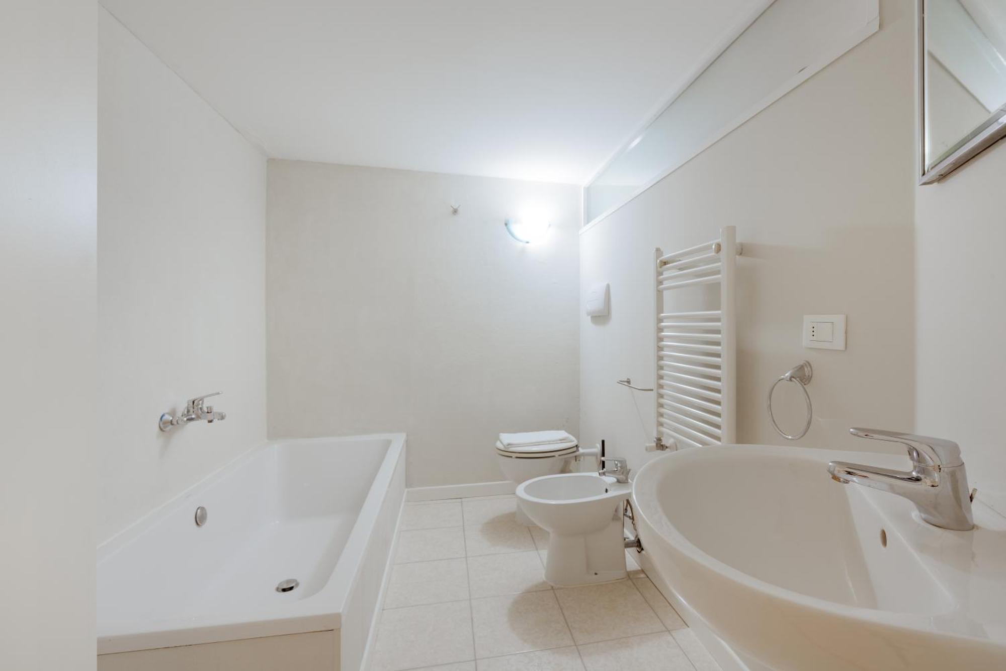 Sant'Agostino - Charming Retreat 210M From M2 Appartement Milaan Buitenkant foto